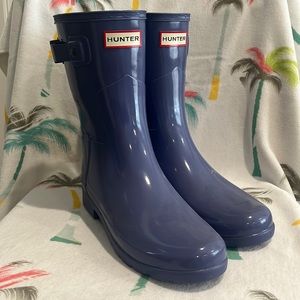 *Brand New* Hunter Refined Slim Fit Short Rainboot lavender— Must Go!!